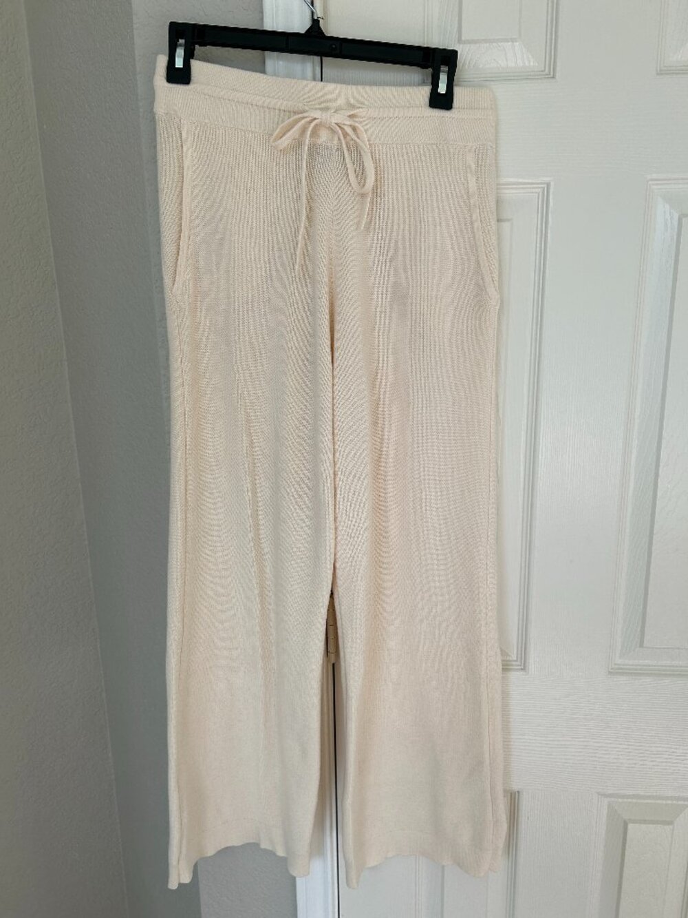 Vineyard Vines Ribbed Knit Wide Leg Pants with Drawstring Waist - Cream - Small